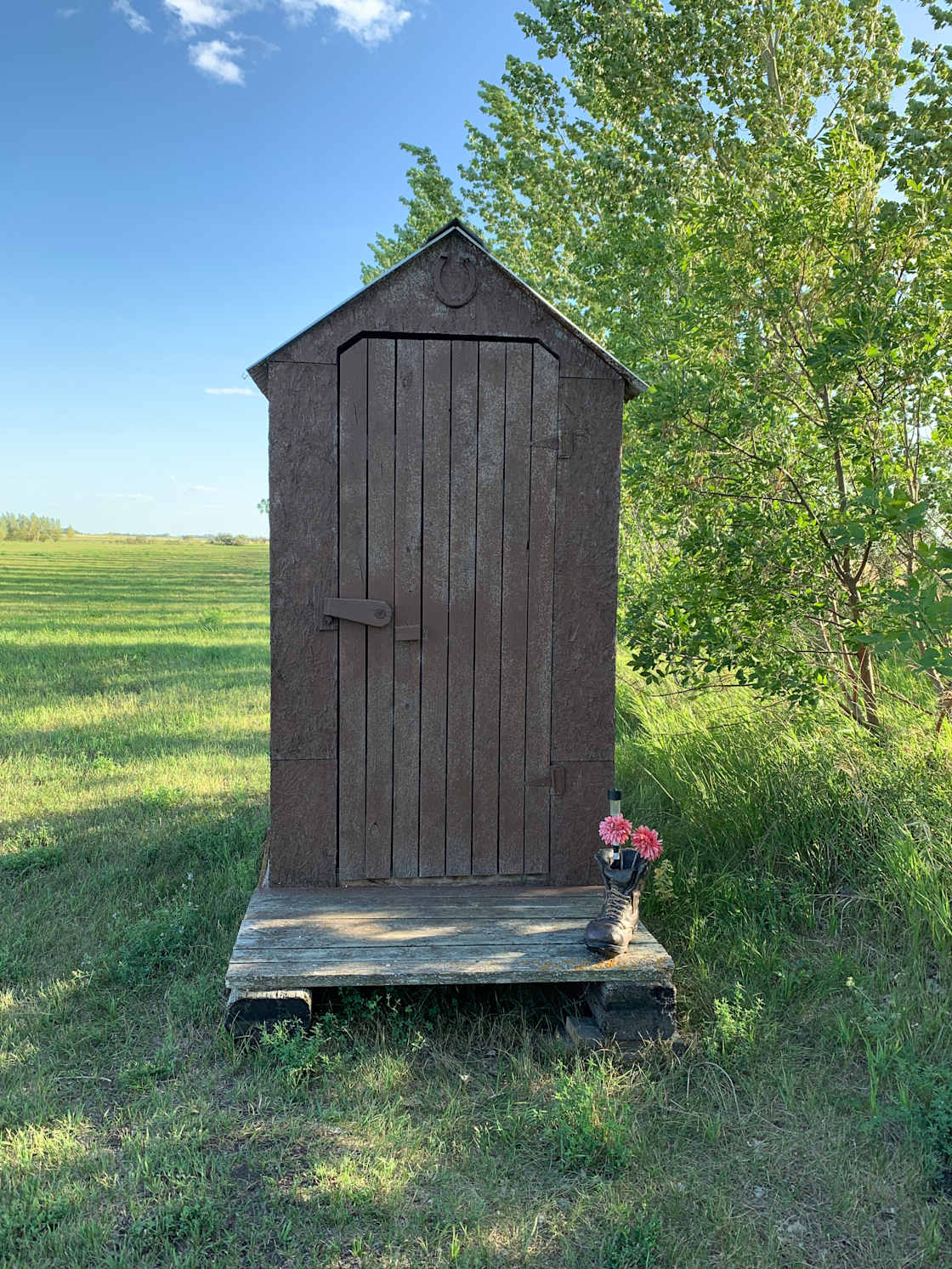 The outhouse, clean and safe!