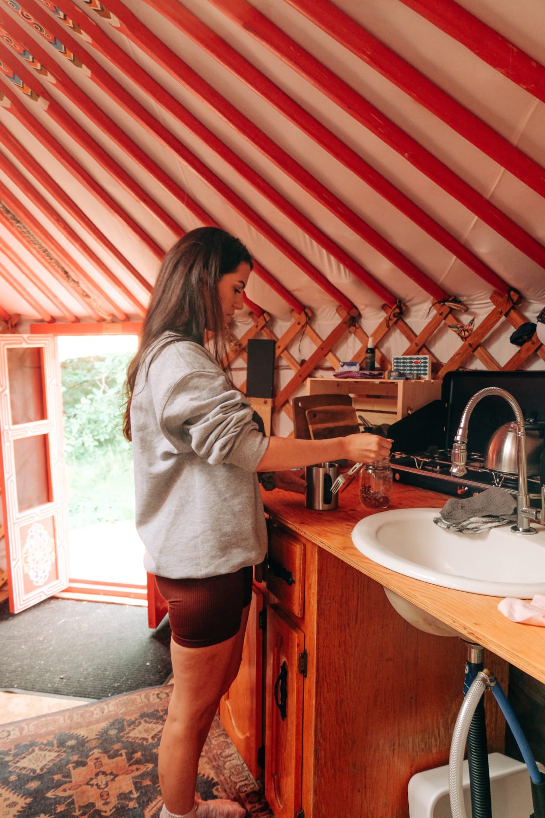 There is a selection of natural teas available to try at EarthSea yurt and we made some tasty tea to start our morning. 