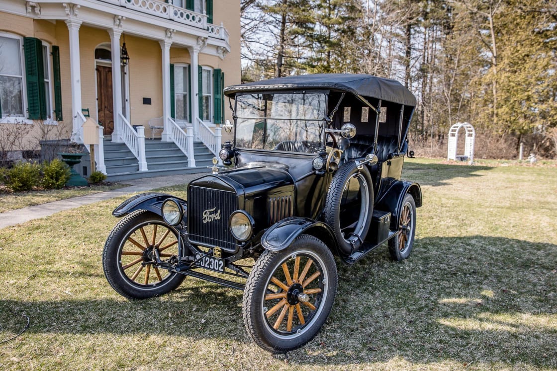 Don't miss out on a guided tour of Port Sanilac in this gorgeous 1917, open-air Model T.