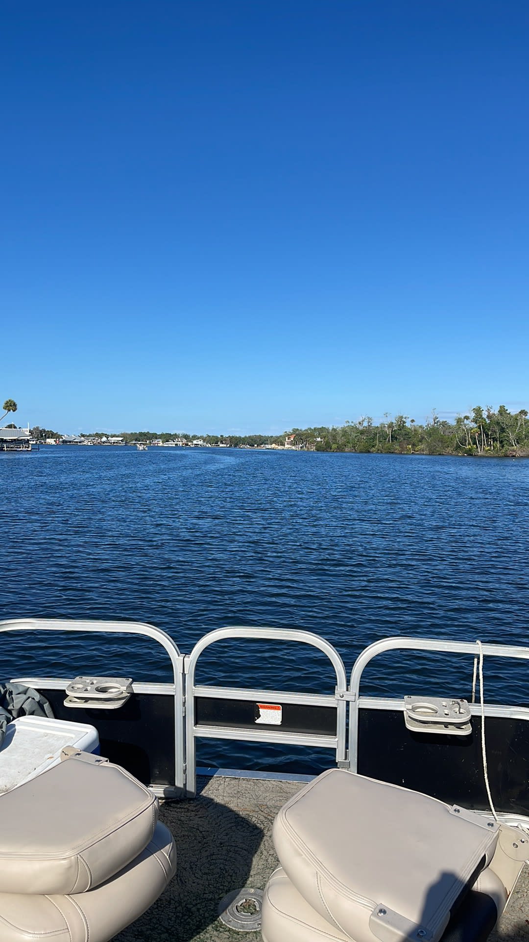 Homosassa river, from  springs to the Gulf of Mexico! Fishing, kayaking, swimming, fishing, boating  available at so many in this area or bring your own.