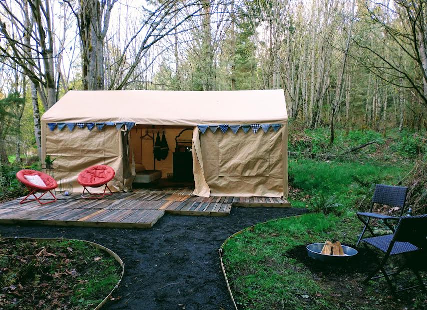 Tent front with porch + fire ring