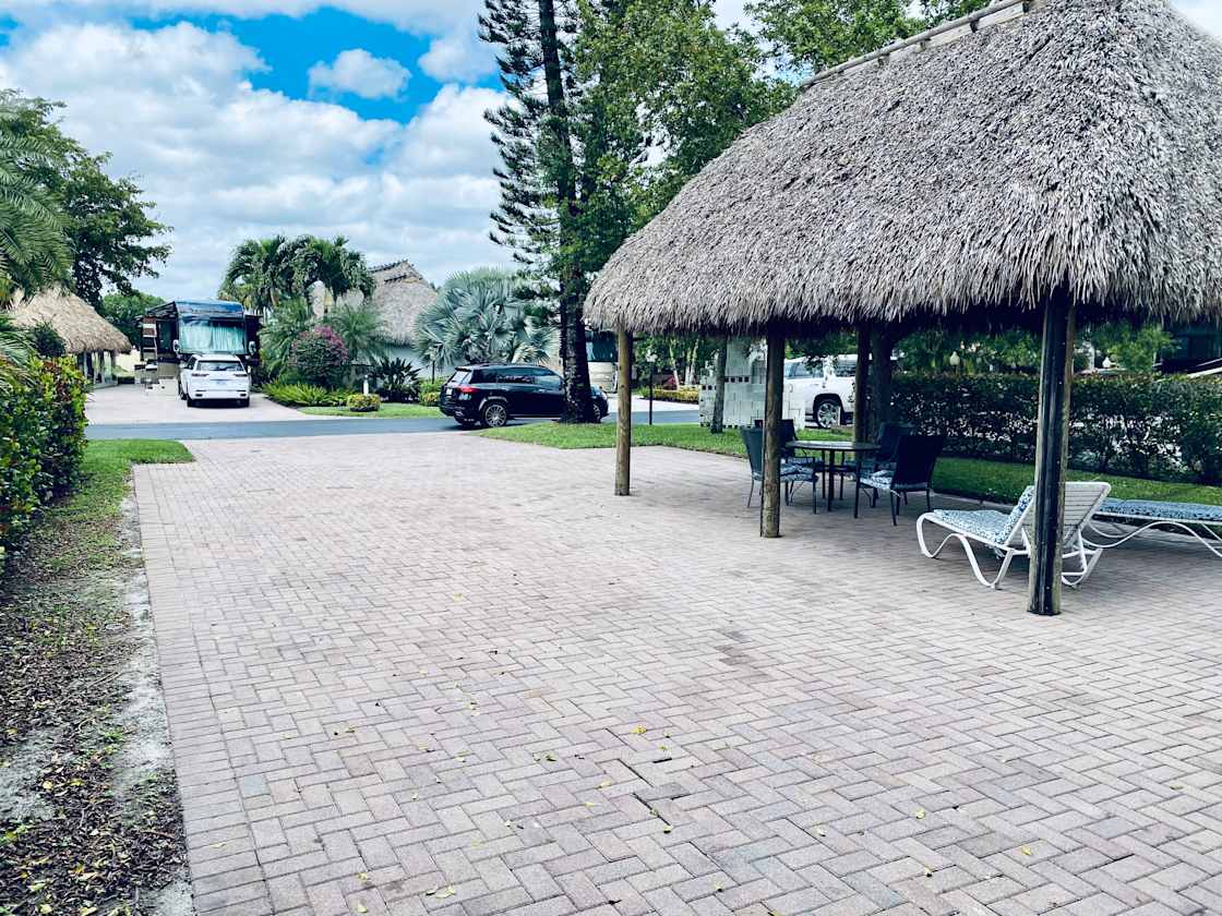LOT 22 Aztec RV Resort