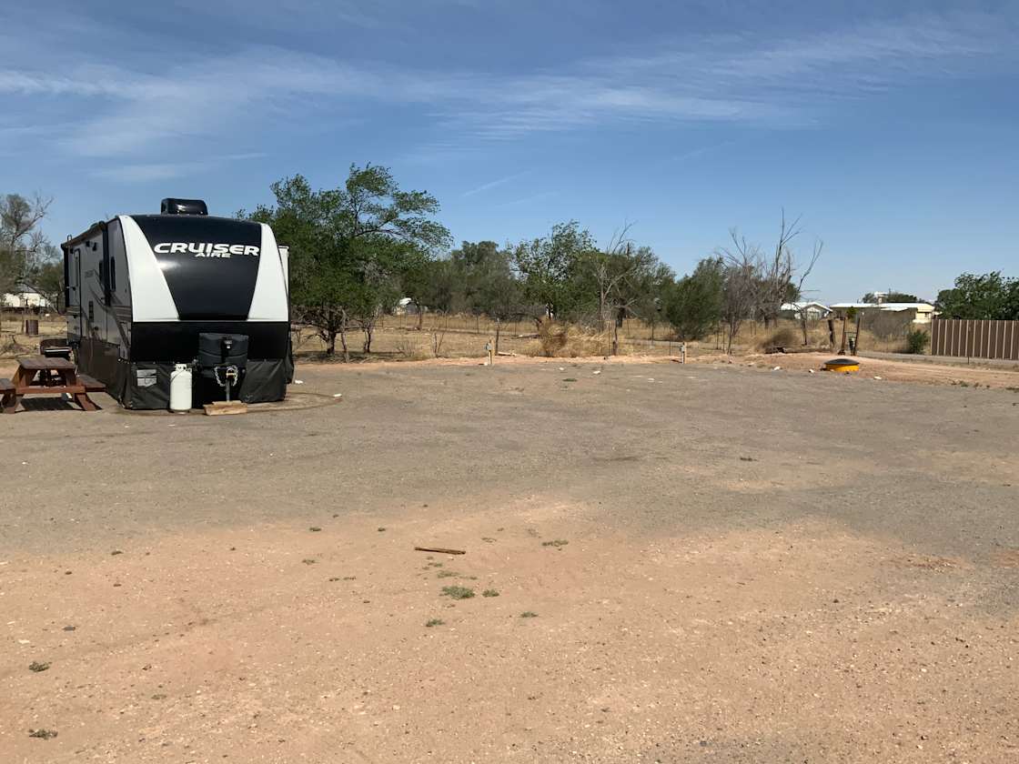 Encino RV park - FULL HOOKUPS