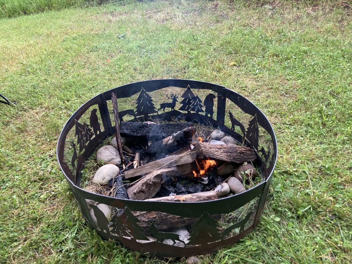 Really cool firepit. The provided wood was dry and easy to light. 