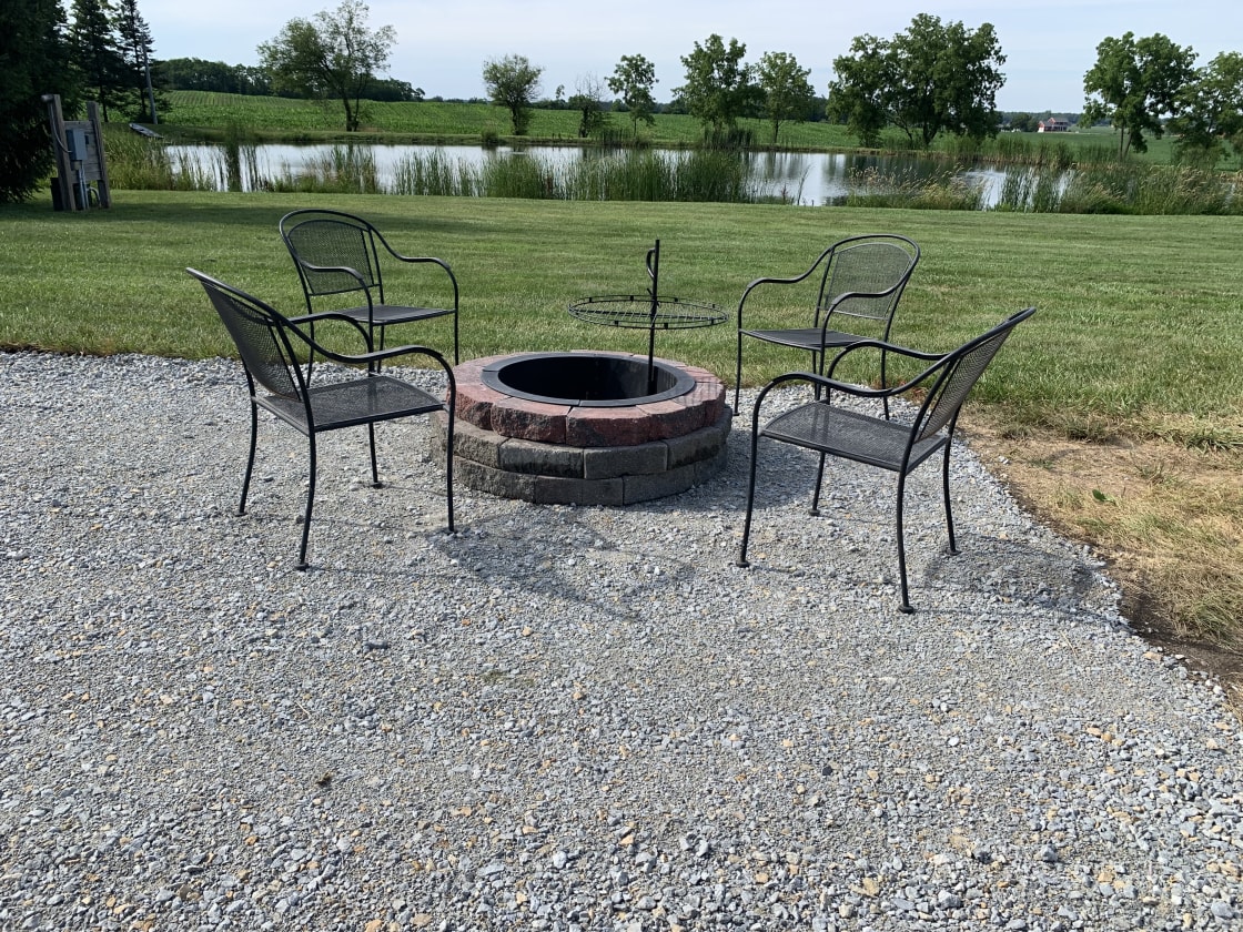 Fire pit with cooking grate 