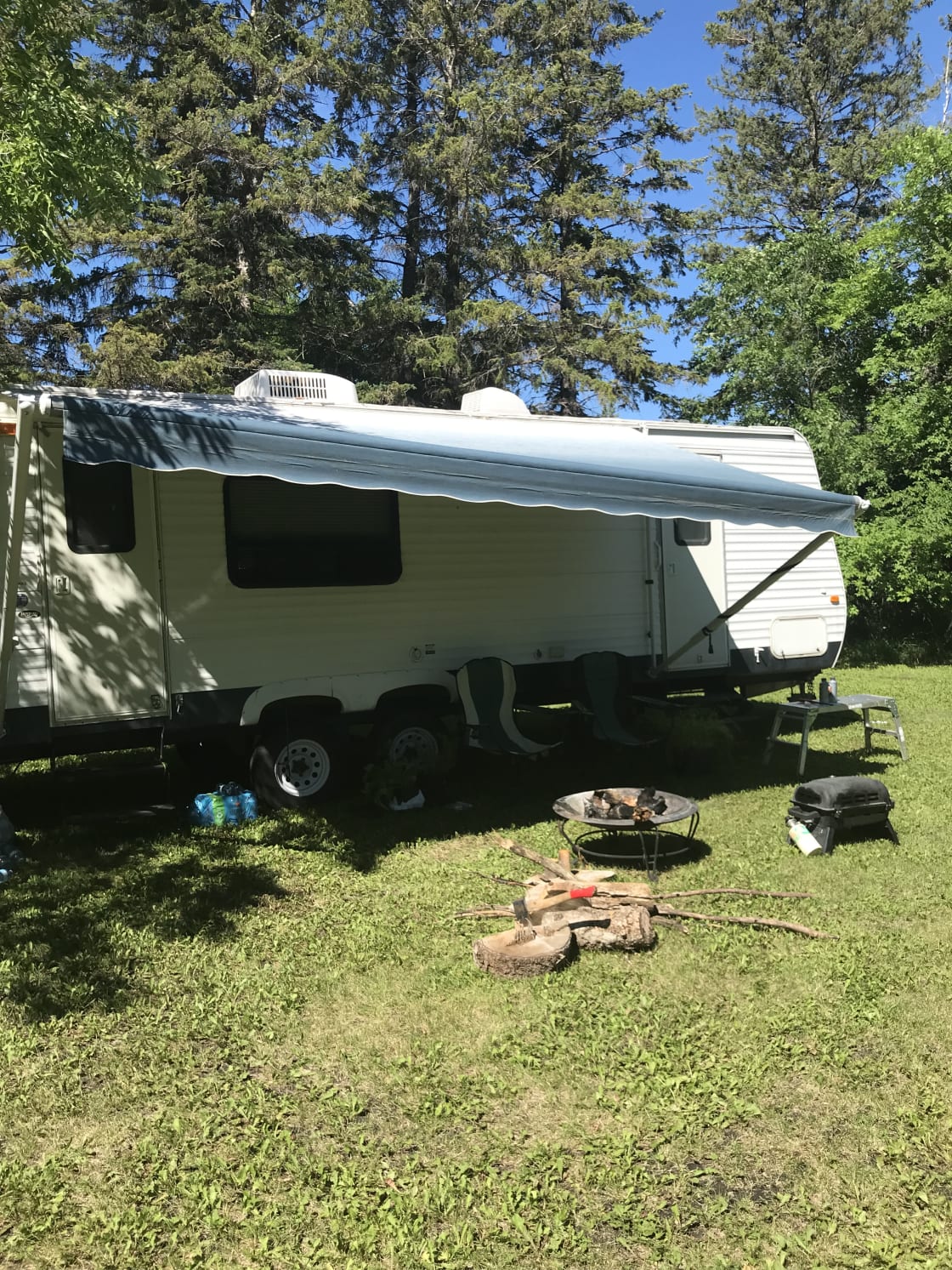 23’ trailer with room to spare 