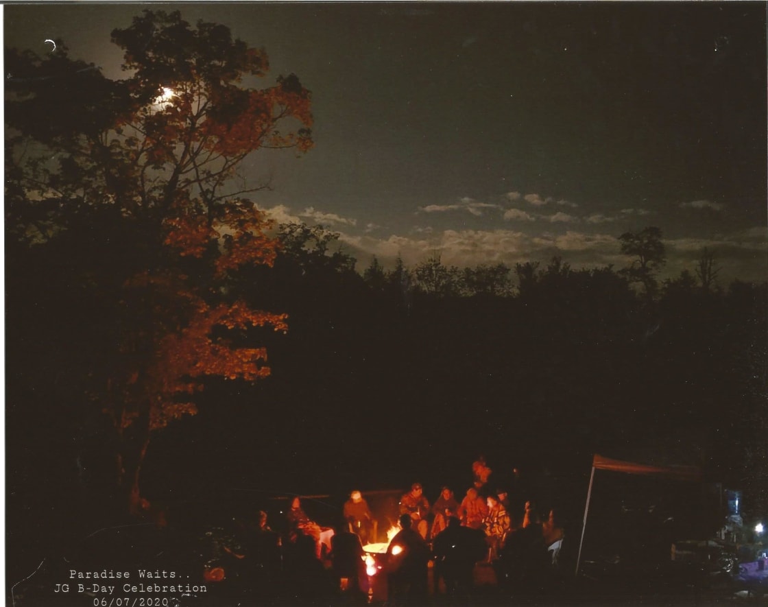 Enjoy the stars without light pollution from our fire pit!