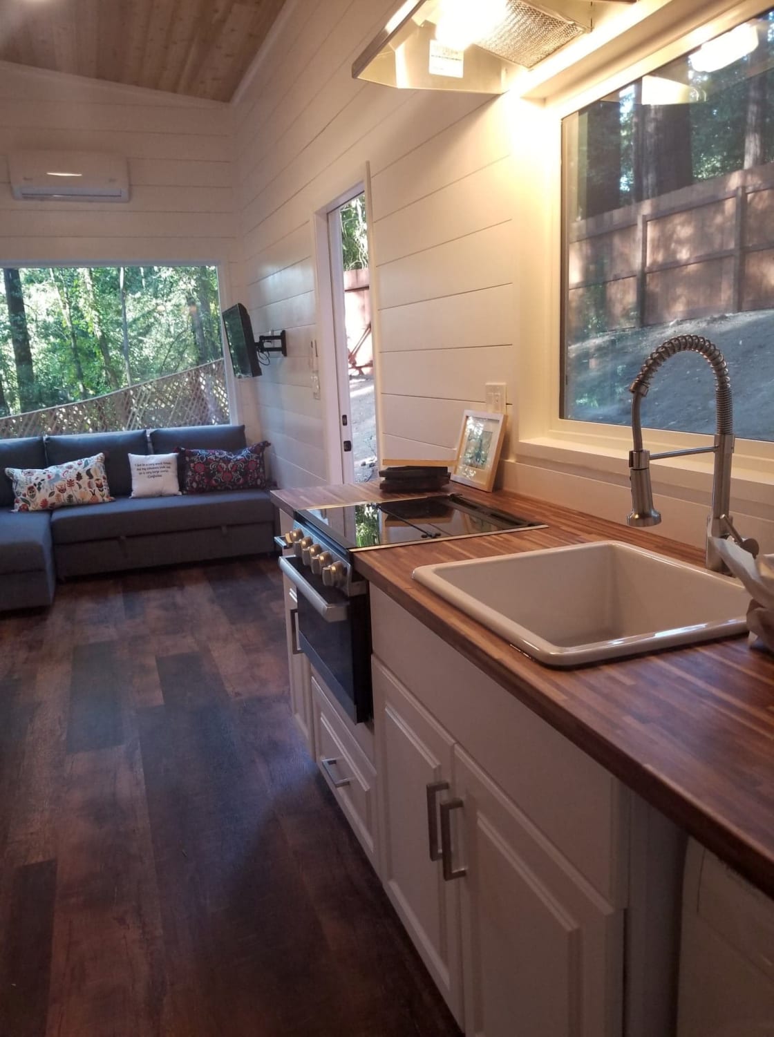 Tiny Home in the Redwoods!