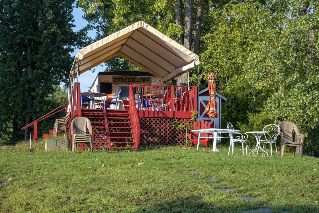 Bridgeview Harbour Marina Lakefront Camping Dockside Cafe open weekends for breakfast and lunch