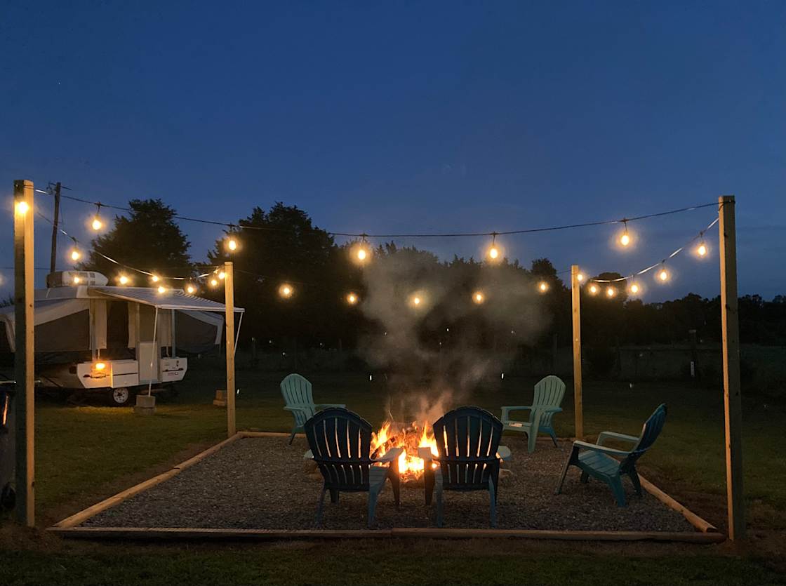 StarryNight Campsite: hot shower