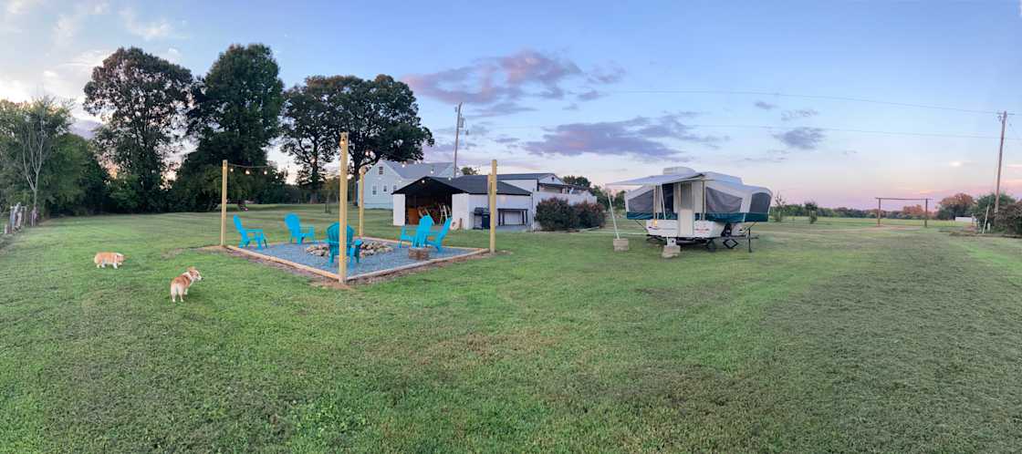 StarryNight Campsite: hot shower