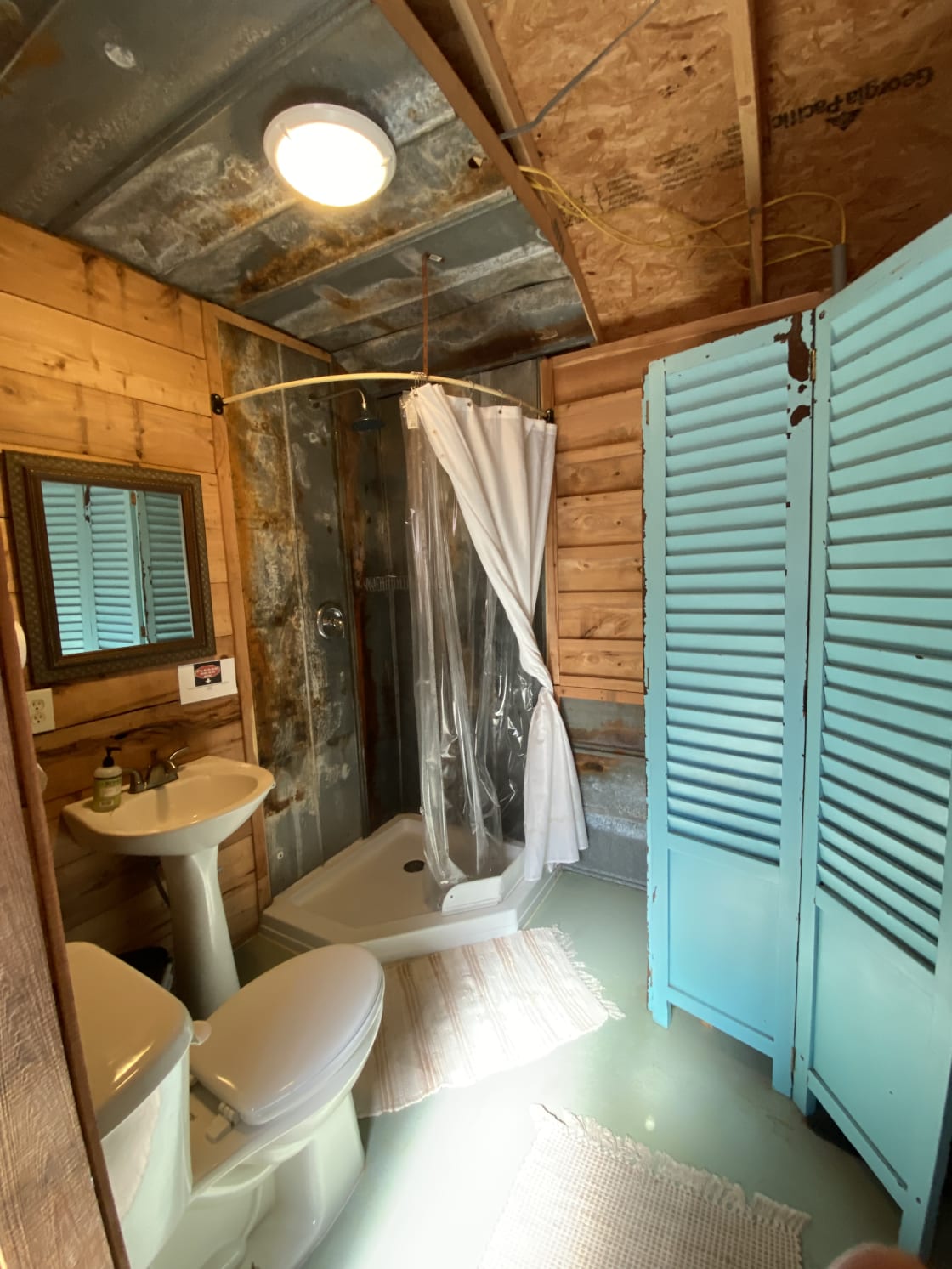 Super Clean Bathhouse