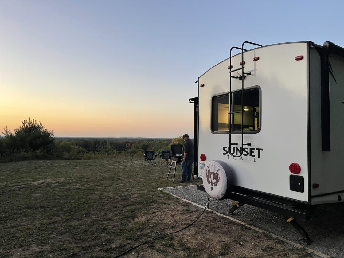 The camper windows look right out on the view ! 