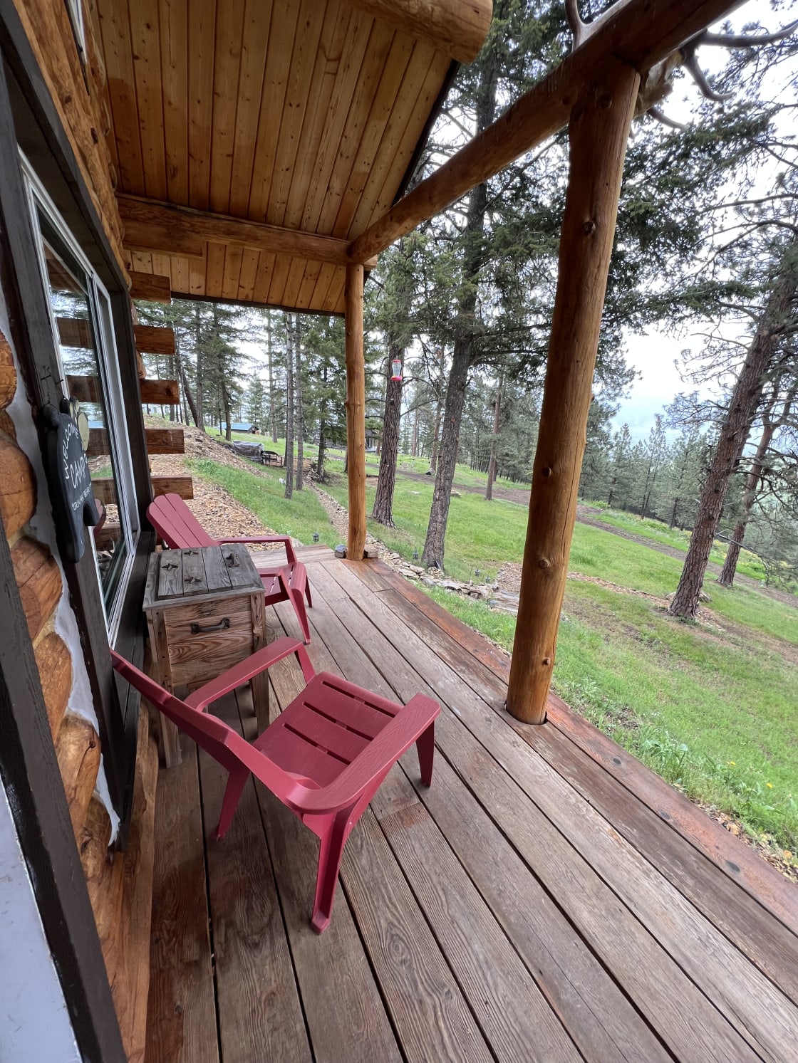 Front porch sittin…Montana style!
