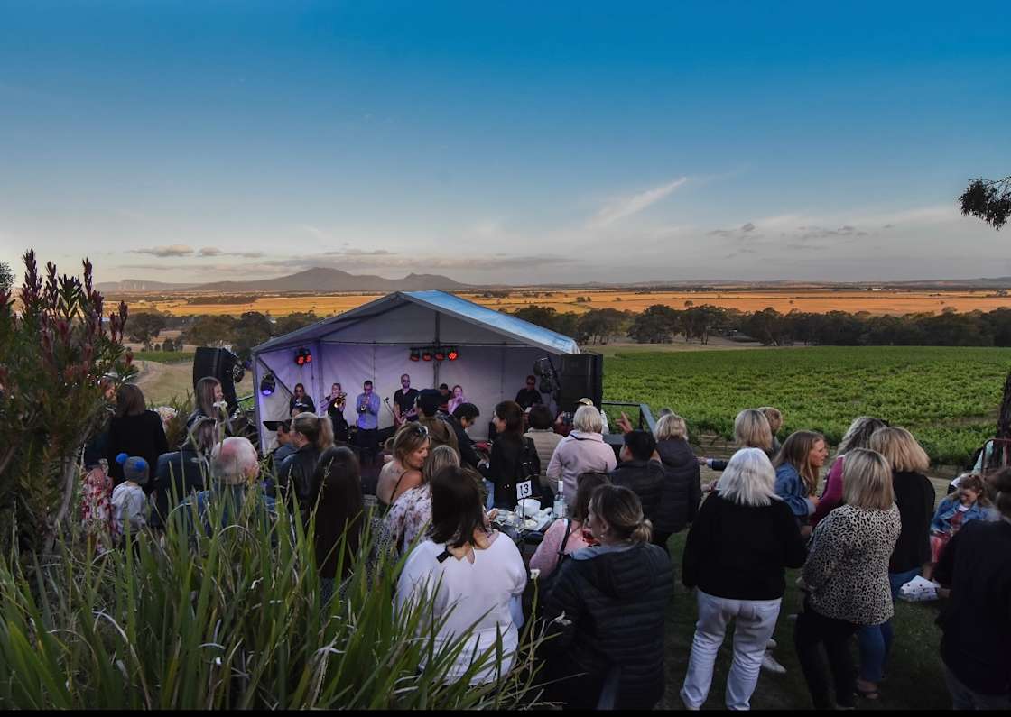Montara Winery - Grampians