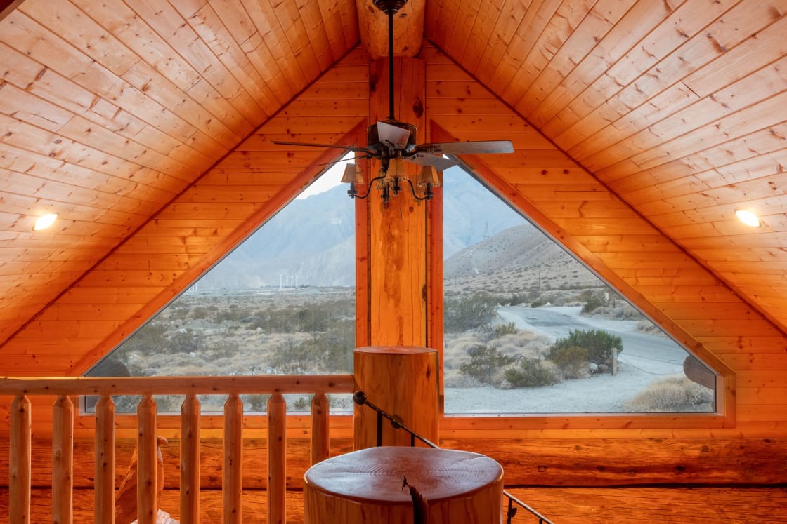 Whitewater Cabin: Desert Retreat