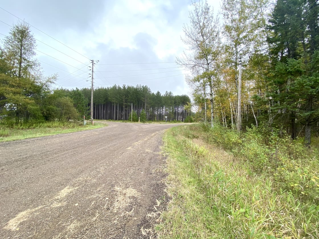 Dirt road access from Highway 21