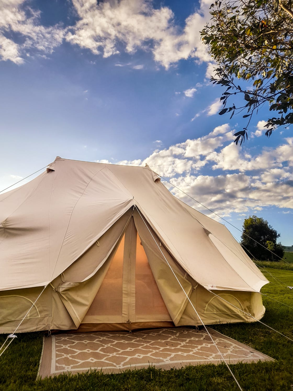 Emperor glamping tent - add to booking in EXTRAS 