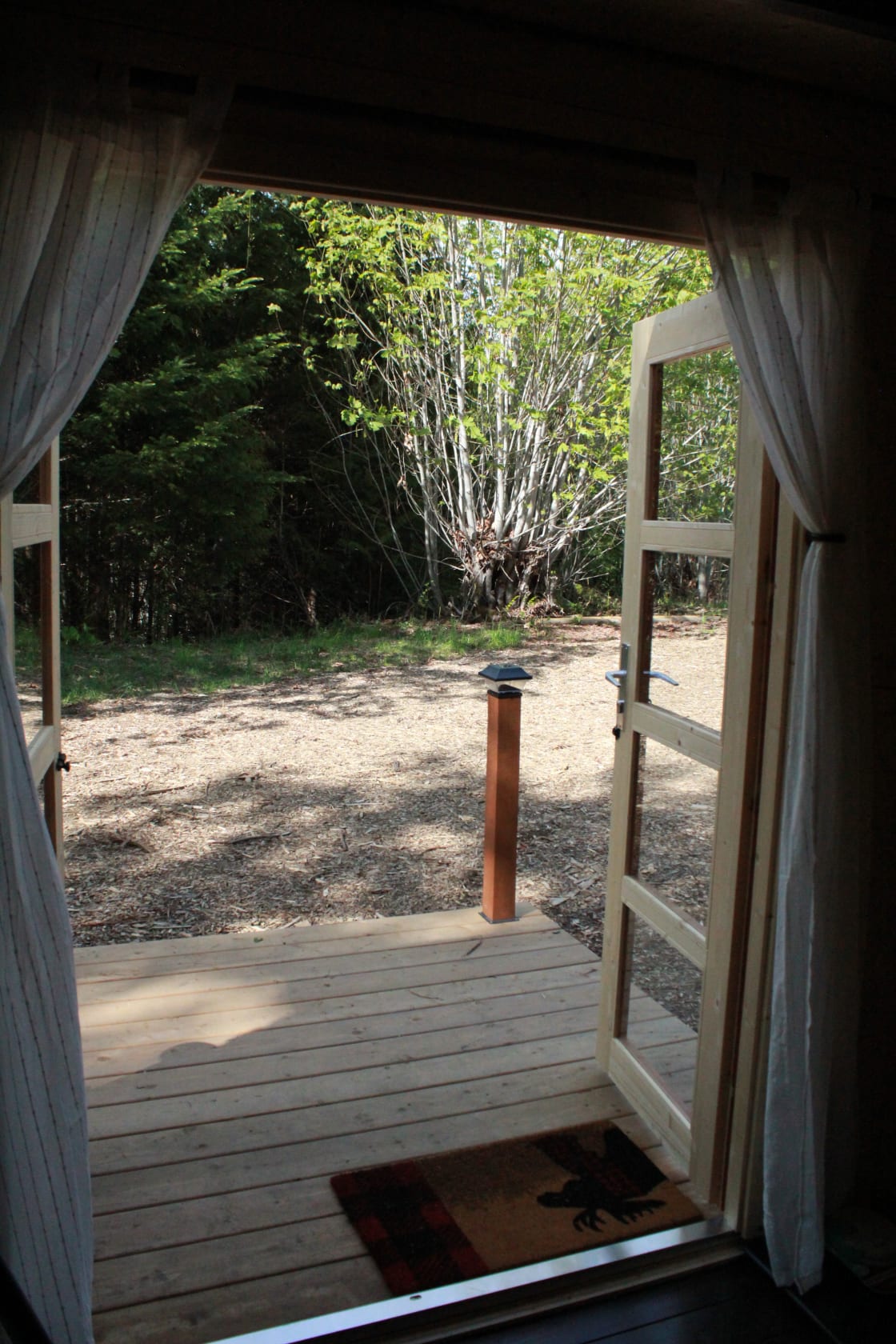 Bunkie Glamping in Cowichan Valley