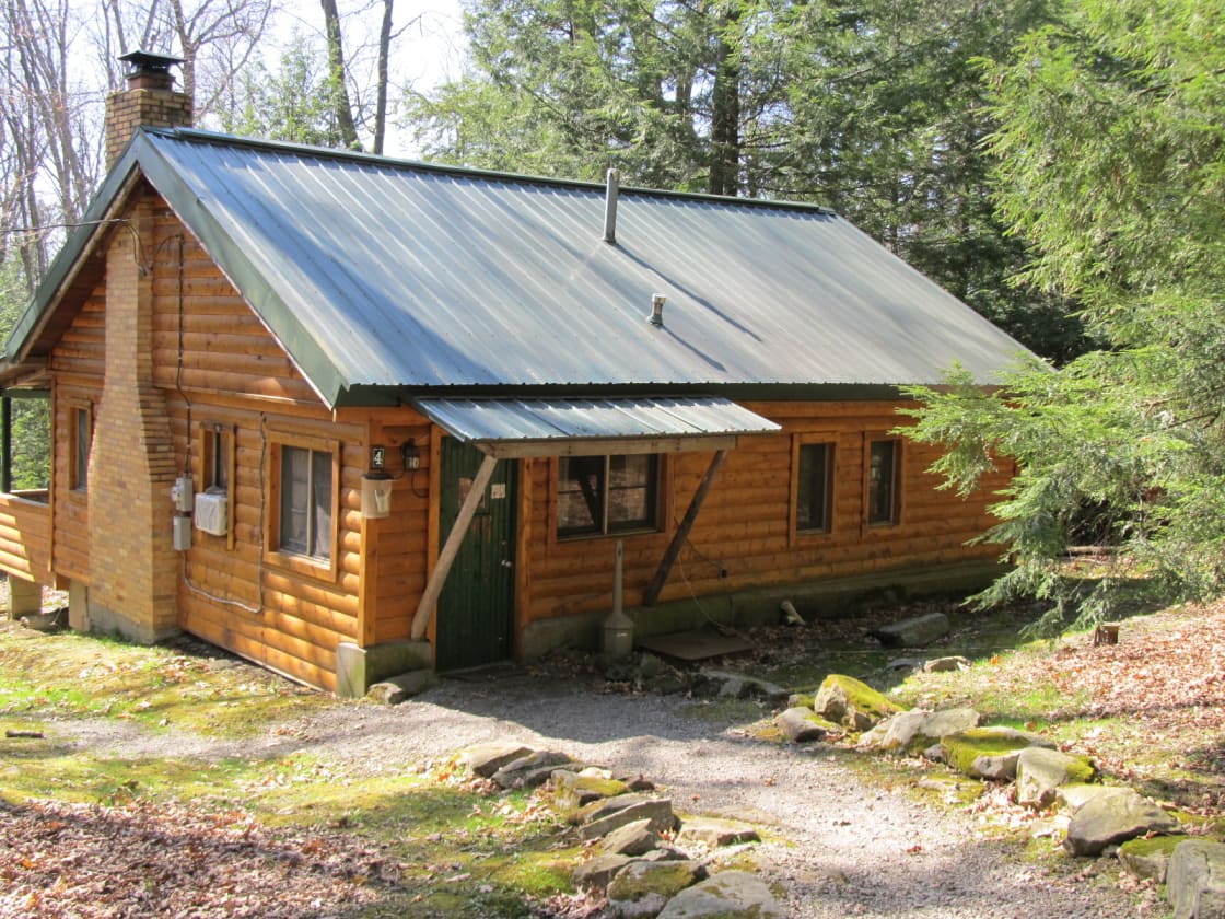 Hominy Ridge Cabins and Gift Shop