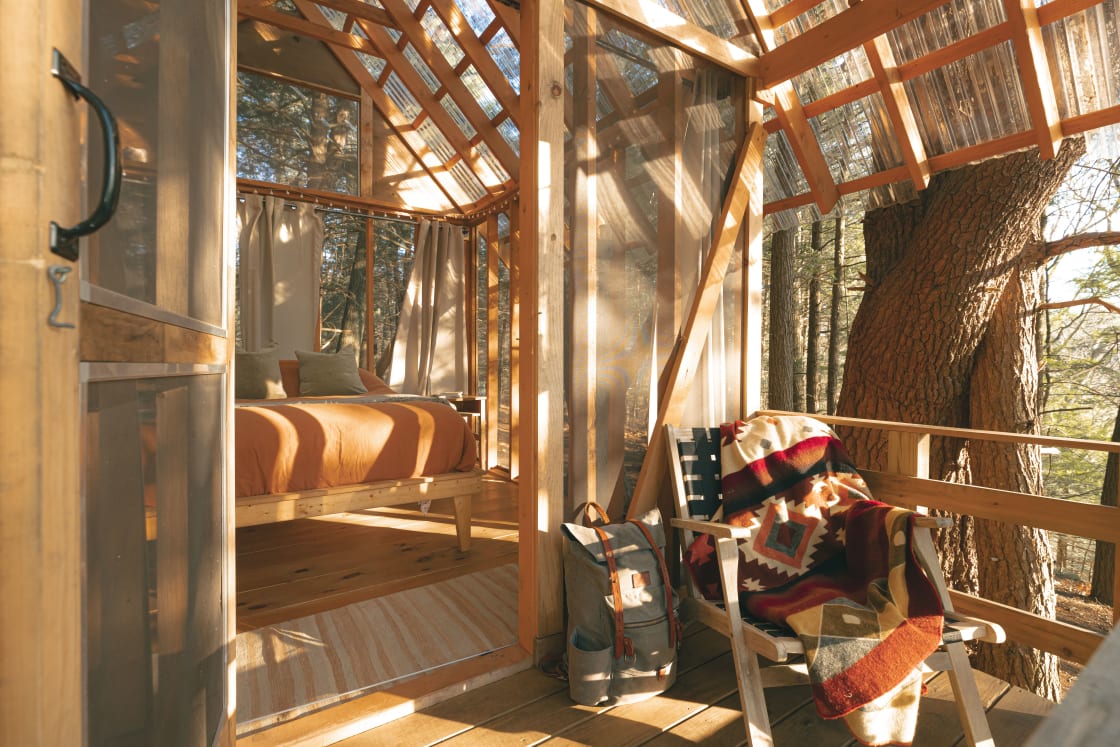 Welcome to Tanglebloom Tiny Cabin | An open-air sleeping cabin on a Vermont flower farm!