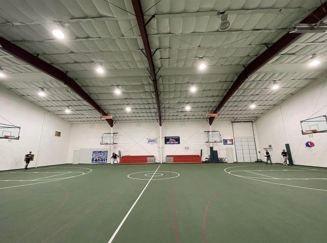 7,500 square foot gymnasium