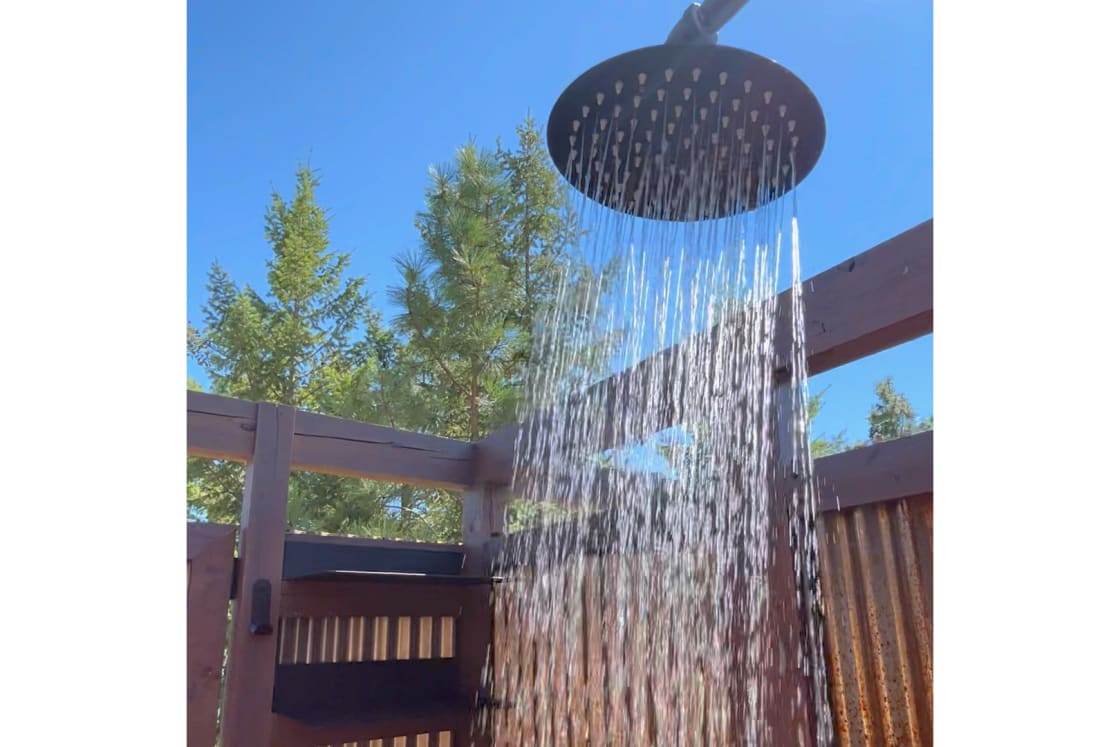 Our guests absolutely loving taking hot (or cold!) showers under an open sky :) Each shower is equipped with its own on-demand heater for those extra long, extra hot soaks.