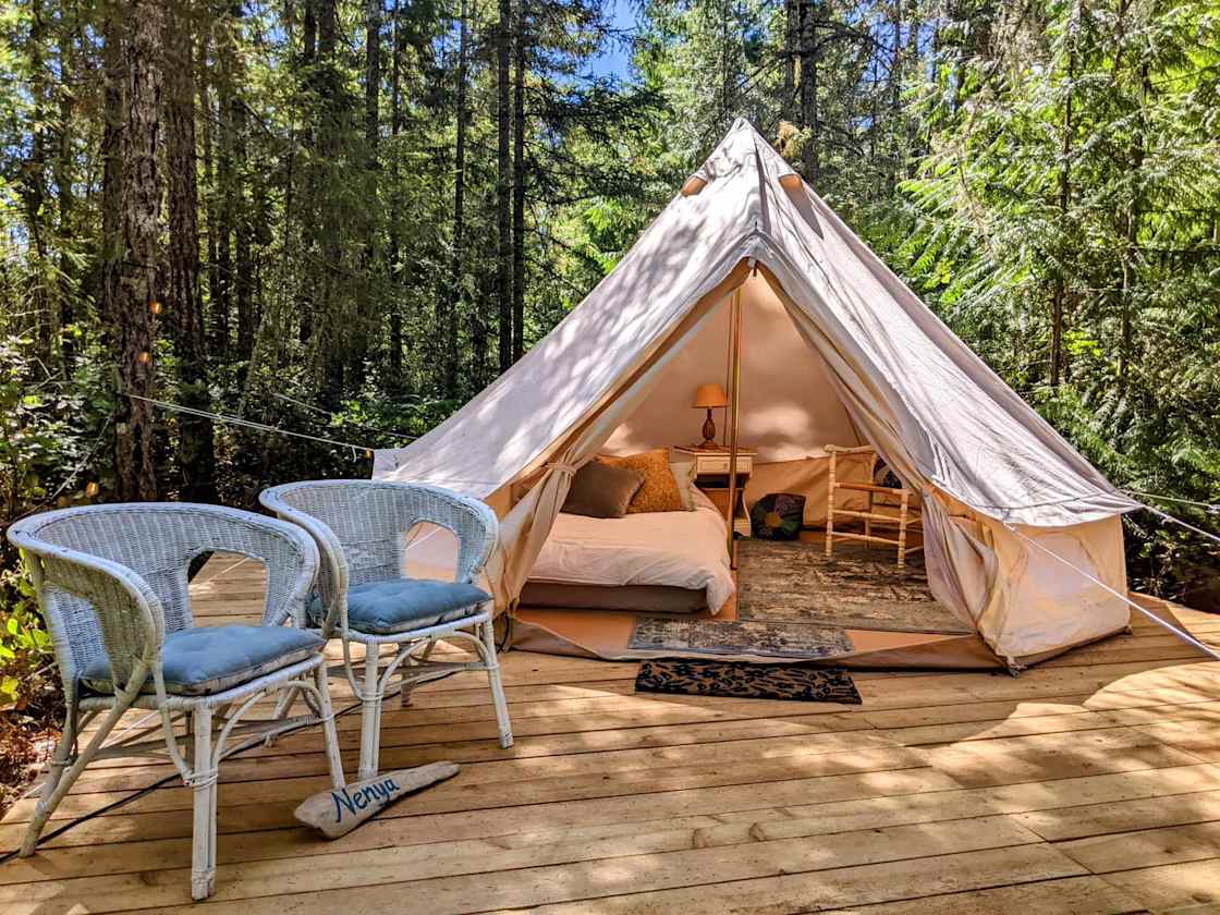 Valinore Glamping