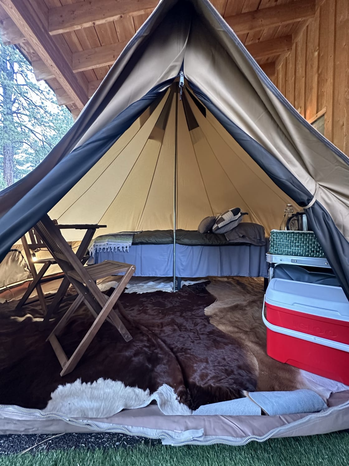 Navajo Peak Lodge Tent Glamping
