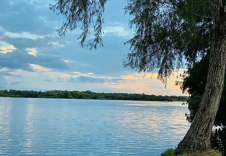 Lake Fayette RV Park