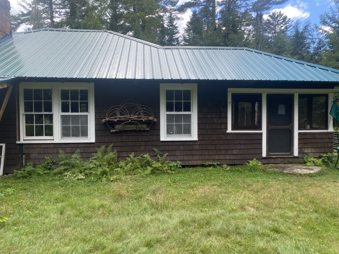 Adirondack Cabin for Unwinding