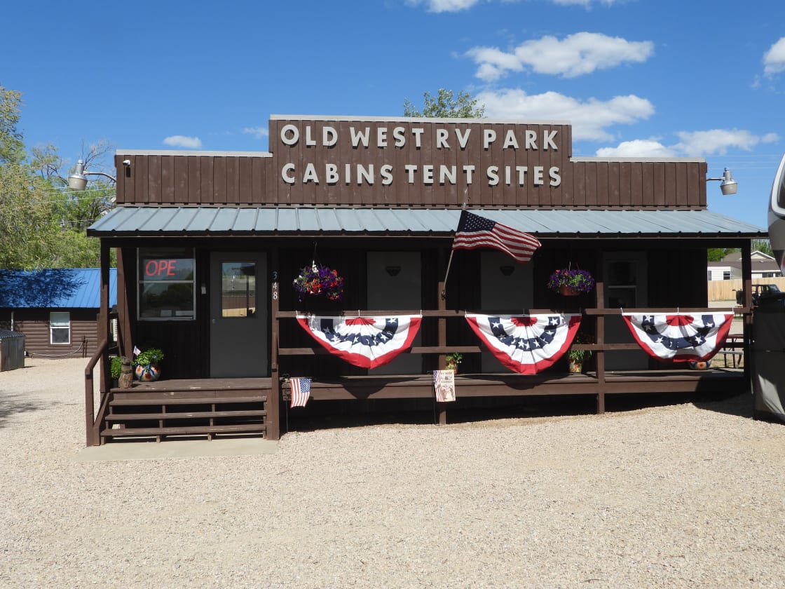 Old West RV Park - Cabins