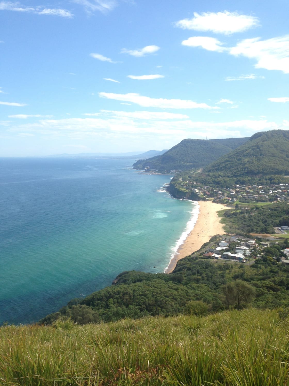 Walk to iconic Bald Hill to watch the hang-gliders, have a coffee or continue the path down to Stanwell Park Beach
