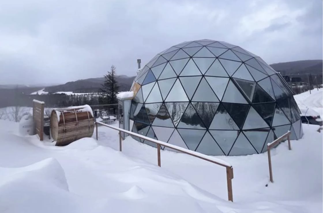 GLASS DOME BEL AIR TREMBLANT