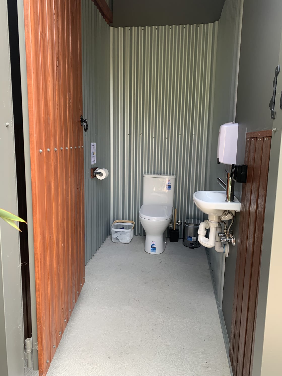 Kangaroo Rise camp toilet