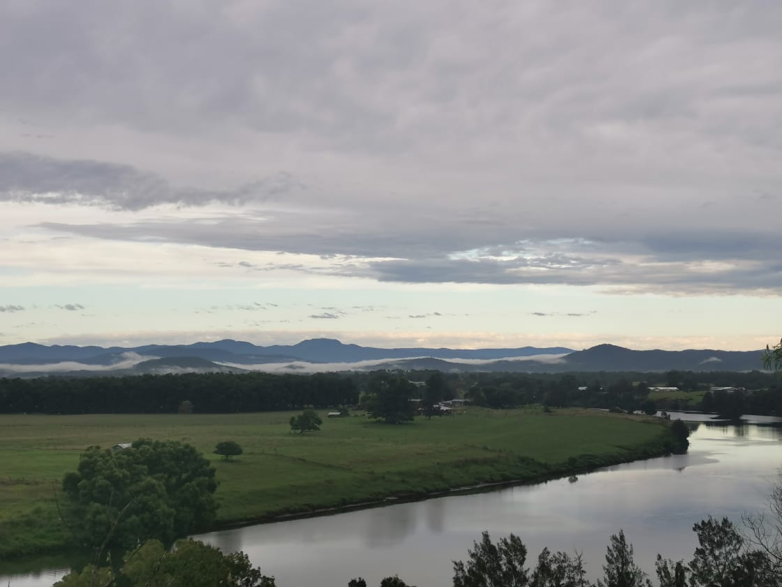 Greenhill lookout, over Macleay River looking towards Wittitrin and Banda Banda mountain 
