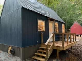 Coops Creek Cabins