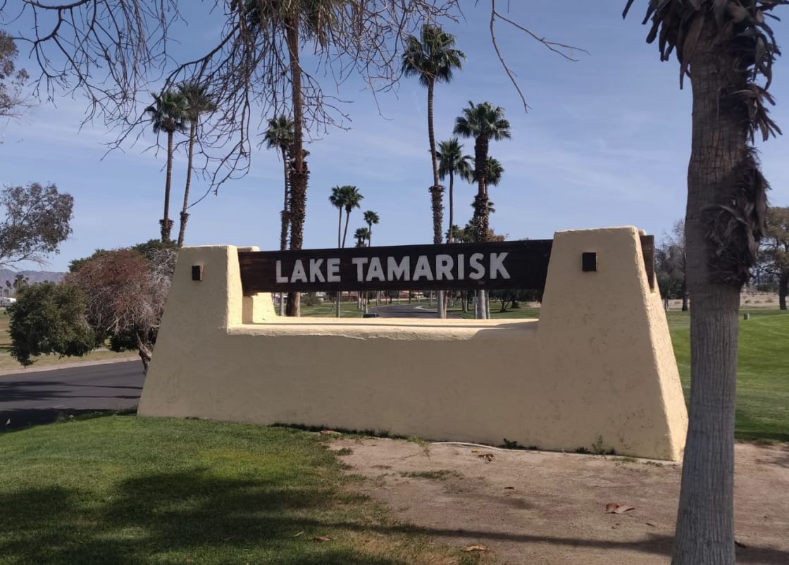 Lake Tamarisk Desert Resort