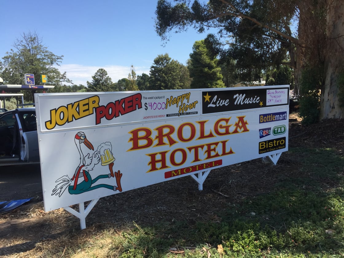 Brolga Hotel Banner