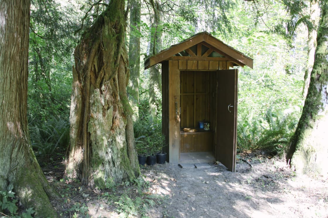 The outhouse was only a few yards from multiple spots to camp. No treks through the woods at night!