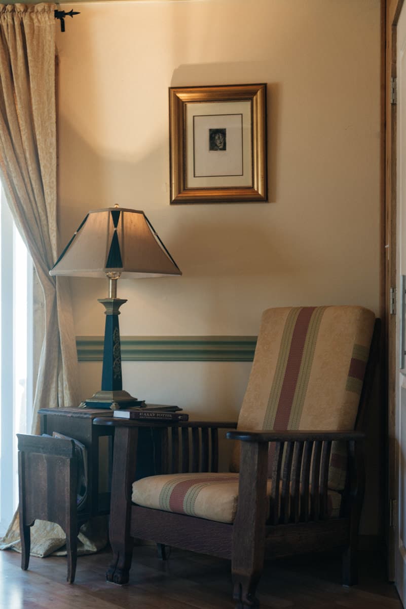 A close up of the cozy furnishings provided