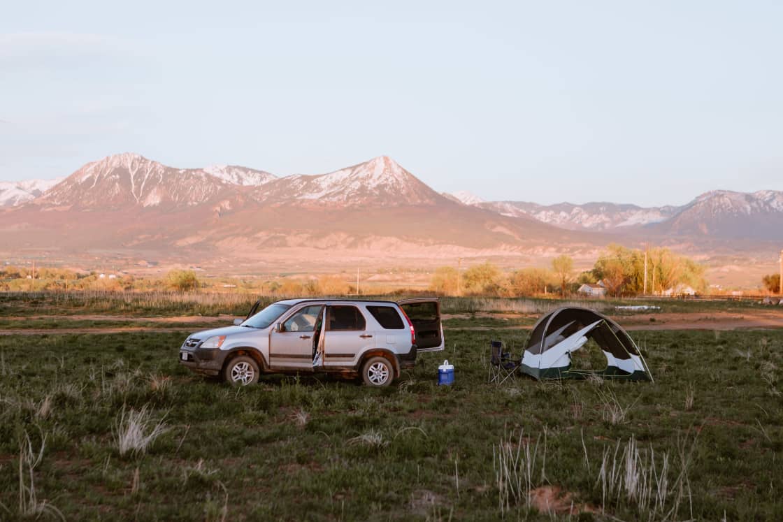 There's plenty of space on the land to drive out and set up your tent. You can also keep your car in the driveway if you prefer, but I like to have all my things close by. 