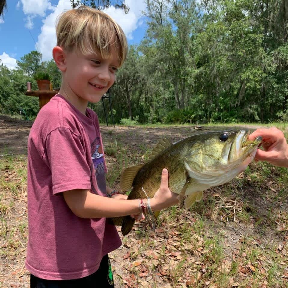 Our 7 year old caught "Pub Sub" and some other big bass and several bream. He had so much fun fishing!