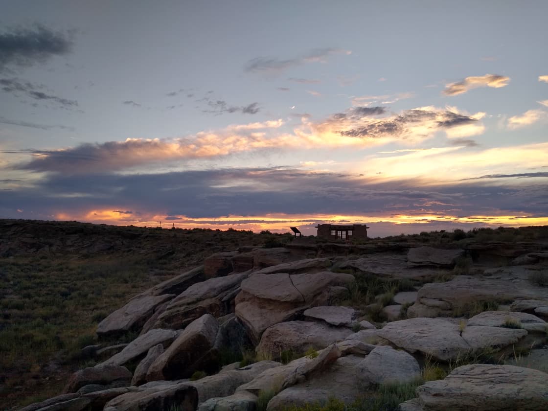Beautiful sunsets (view from Puerco Pueblo)