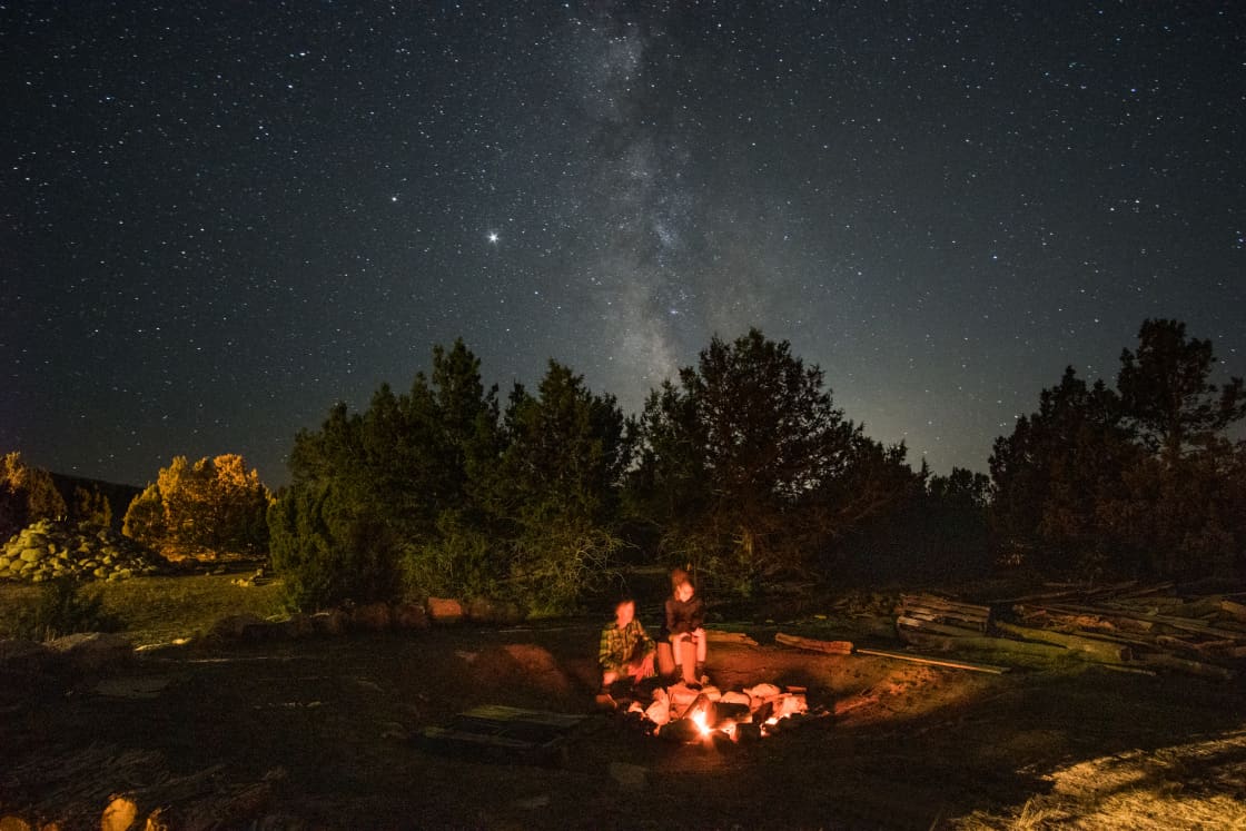 Awesome large fire pit area to enjoy with large groups or just a few and the milky way viewing is spectacular!