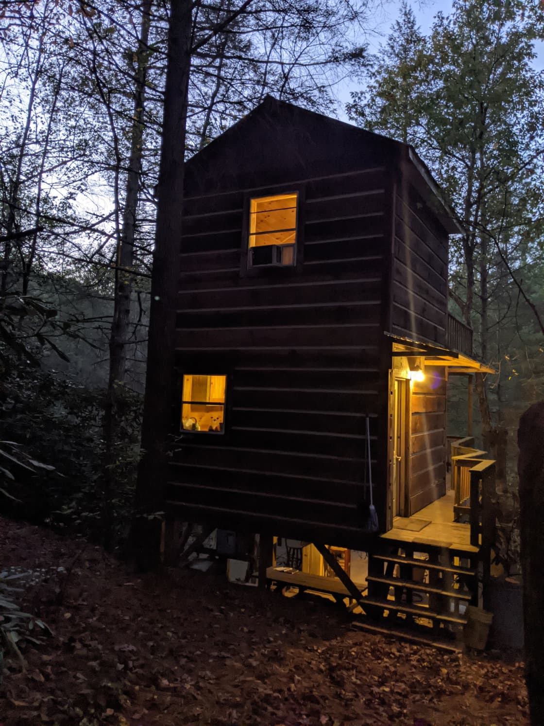 Adin`s river cabin