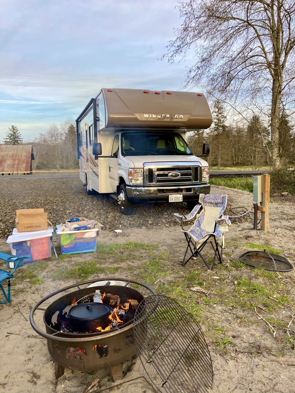 Wonder RV spot and campfire!