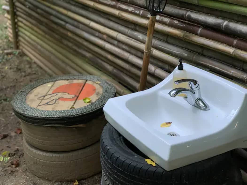 Outdoor sink with running water