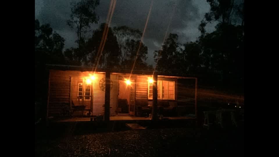 Kookaburra Cabin Hipcamp in Gin Gin, Queensland