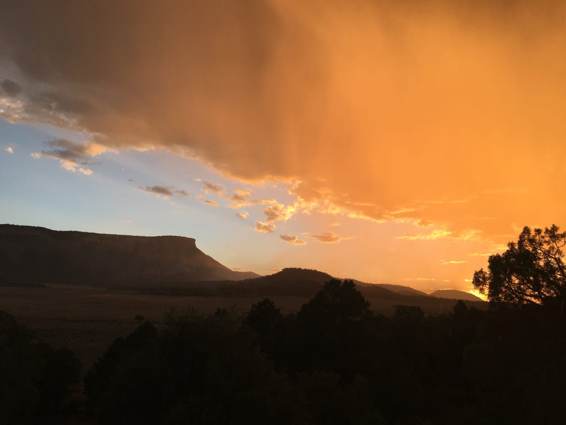 Awesome sunsets with unobstructed views of Mesa Verde